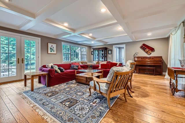 2350 Longview Circle, Orono, MN 55356