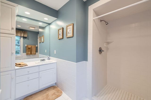 2350 Longview Circle, Orono, MN 55356