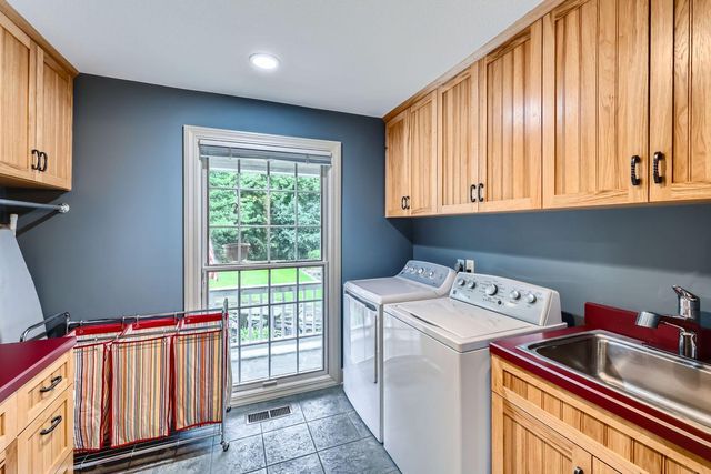 2350 Longview Circle, Orono, MN 55356