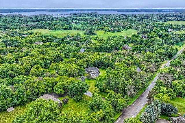2350 Longview Circle, Orono, MN 55356