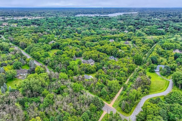 2350 Longview Circle, Orono, MN 55356