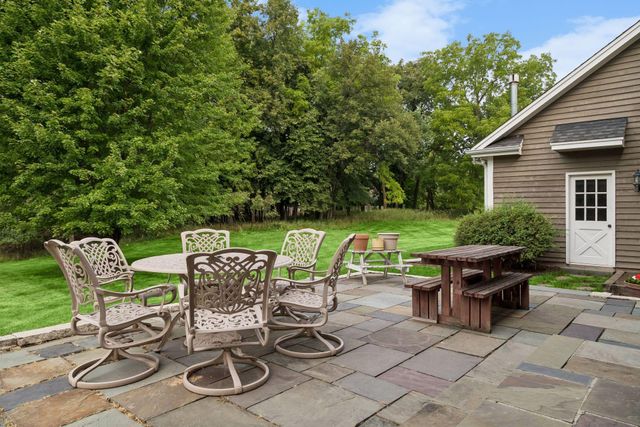 2350 Longview Circle, Orono, MN 55356