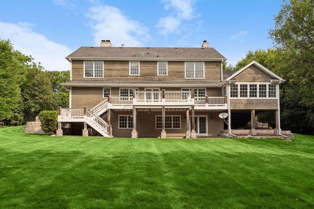 2350 Longview Circle, Orono, MN 55356