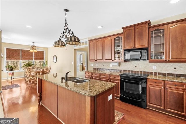 132 Montgomery View Court, Villa Rica, GA 30180