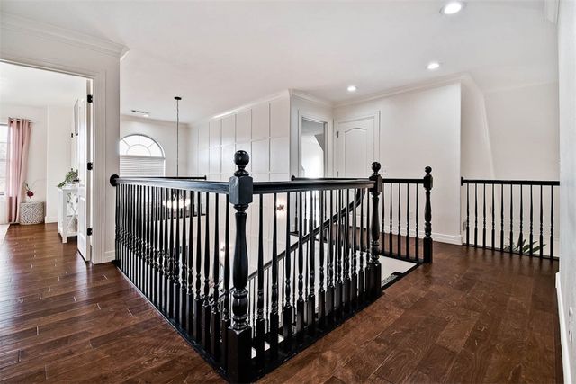 2200 S 18th Place, Rogers, AR 72758