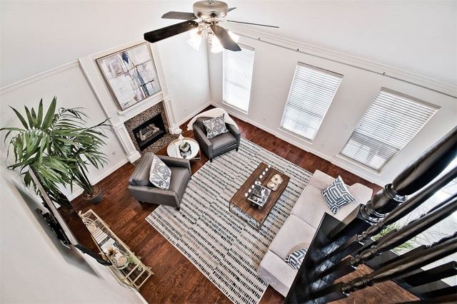 2200 S 18th Place, Rogers, AR 72758