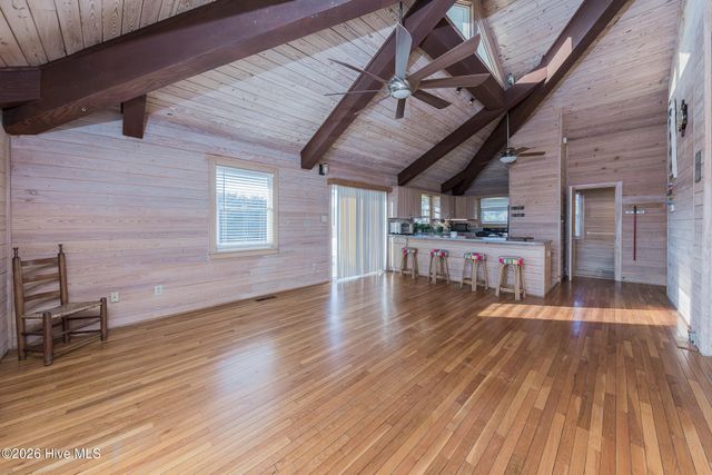 103 Salt Spray Court, Emerald Isle, NC 28594