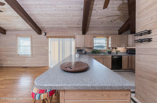 103 Salt Spray Court, Emerald Isle, NC 28594