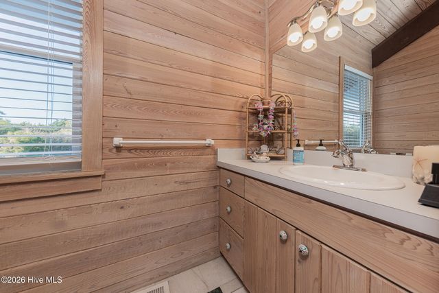 103 Salt Spray Court, Emerald Isle, NC 28594