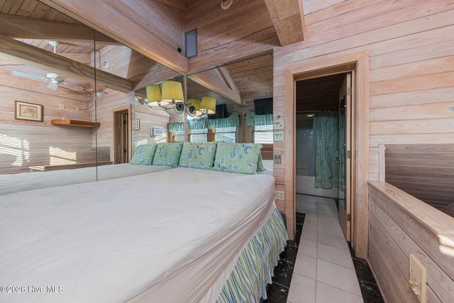 103 Salt Spray Court, Emerald Isle, NC 28594