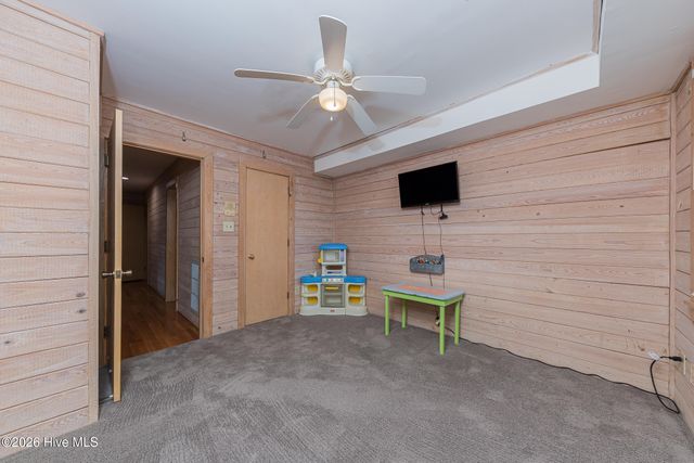 103 Salt Spray Court, Emerald Isle, NC 28594