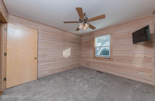 103 Salt Spray Court, Emerald Isle, NC 28594