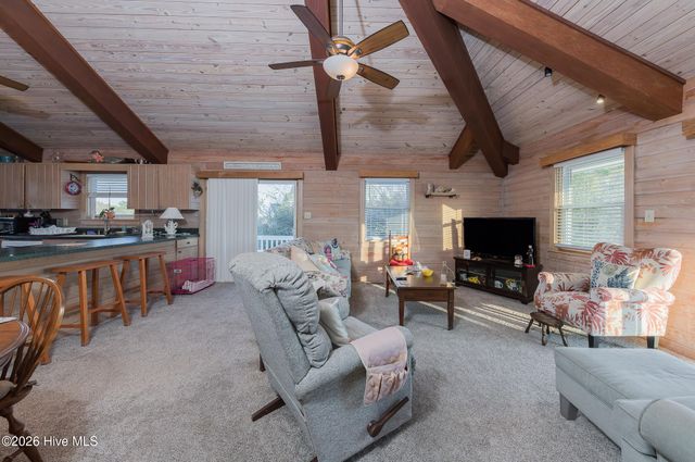 103 Salt Spray Court, Emerald Isle, NC 28594