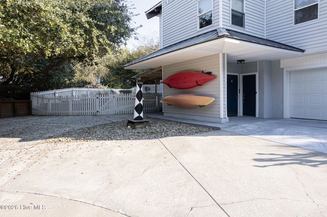 103 Salt Spray Court, Emerald Isle, NC 28594