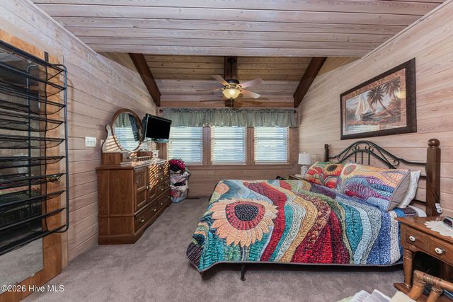 103 Salt Spray Court, Emerald Isle, NC 28594