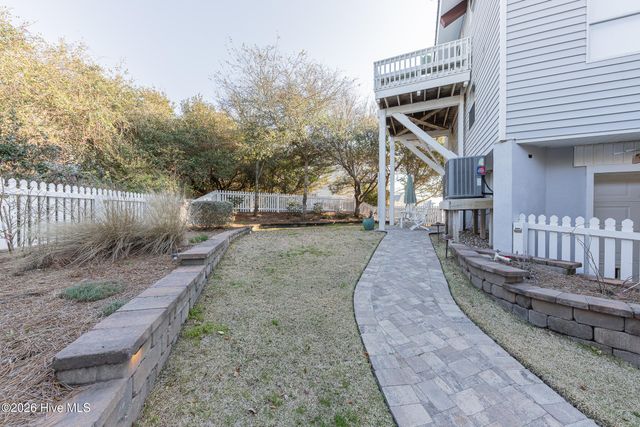 103 Salt Spray Court, Emerald Isle, NC 28594