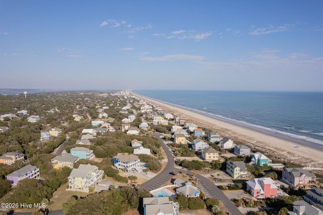 103 Salt Spray Court, Emerald Isle, NC 28594