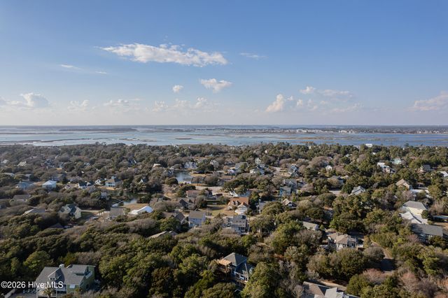 103 Salt Spray Court, Emerald Isle, NC 28594
