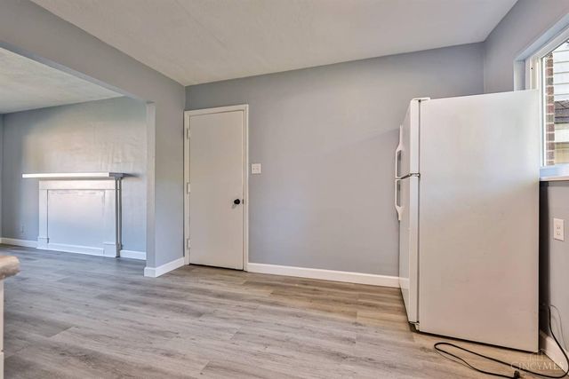 104 Waverly Avenue, Harrison Twp, OH 45405