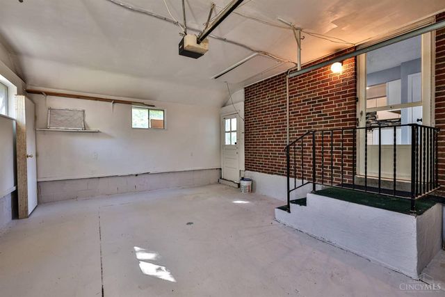 104 Waverly Avenue, Harrison Twp, OH 45405