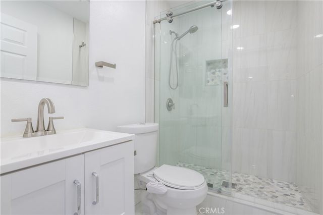 18347 Saticoy Street 35, Reseda, CA 91335