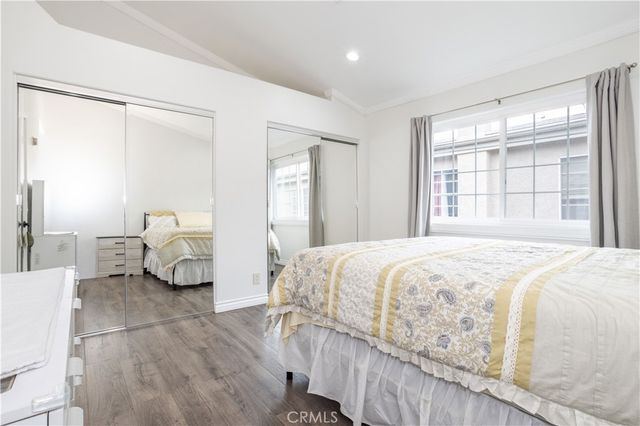 18347 Saticoy Street 35, Reseda, CA 91335