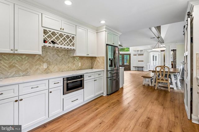 1438 BREWER NECK RD, Pasadena, MD 21122