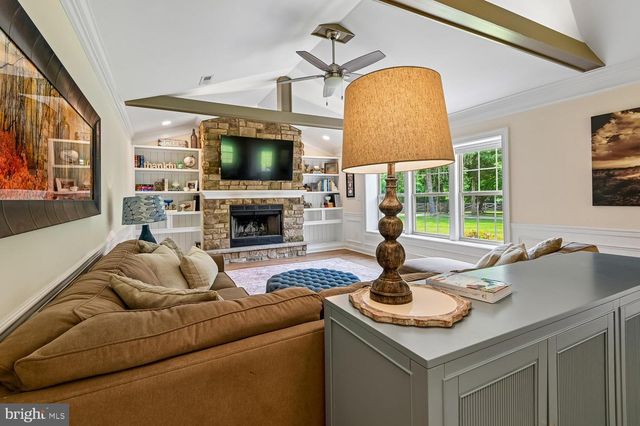 1438 BREWER NECK RD, Pasadena, MD 21122