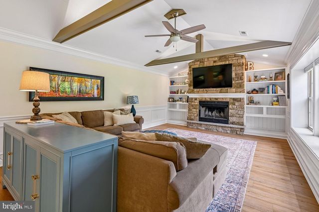 1438 BREWER NECK RD, Pasadena, MD 21122
