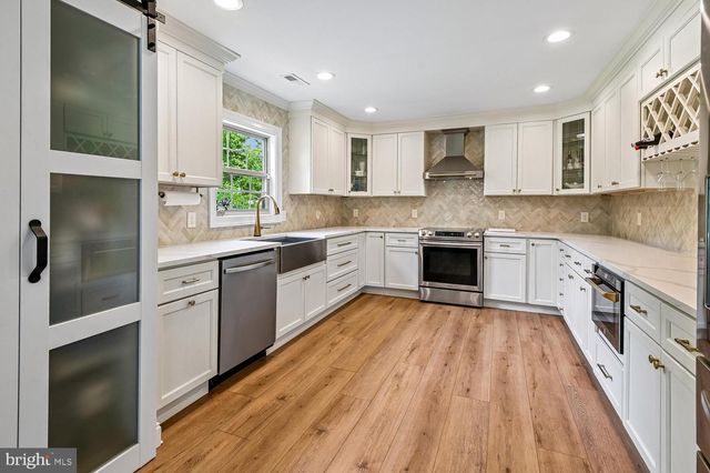 1438 BREWER NECK RD, Pasadena, MD 21122
