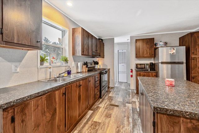 78 Lynn Lou Drive, Highgate, VT 05459