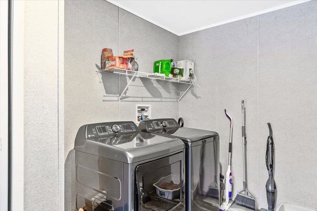 78 Lynn Lou Drive, Highgate, VT 05459