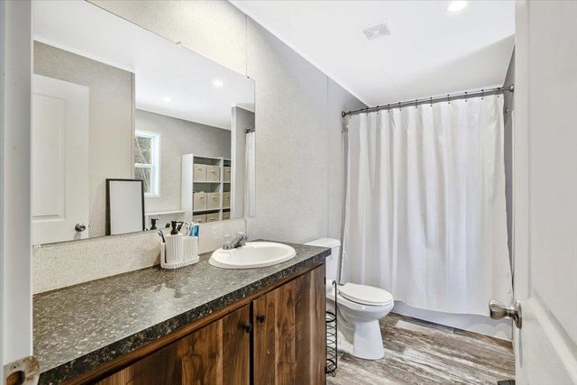 78 Lynn Lou Drive, Highgate, VT 05459