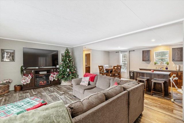 78 Lynn Lou Drive, Highgate, VT 05459