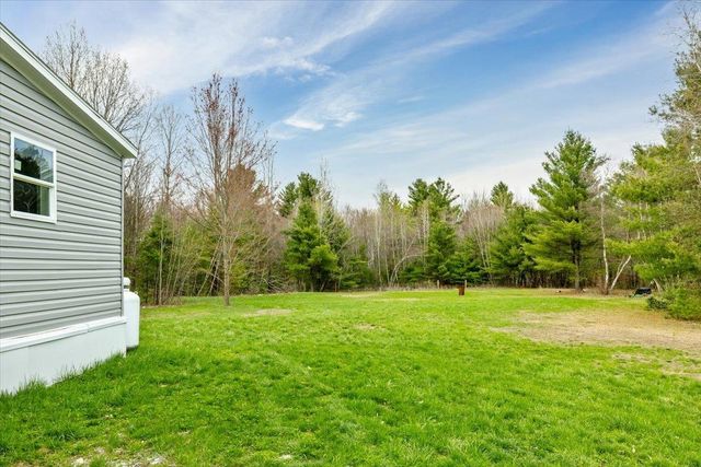 78 Lynn Lou Drive, Highgate, VT 05459