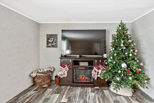 78 Lynn Lou Drive, Highgate, VT 05459