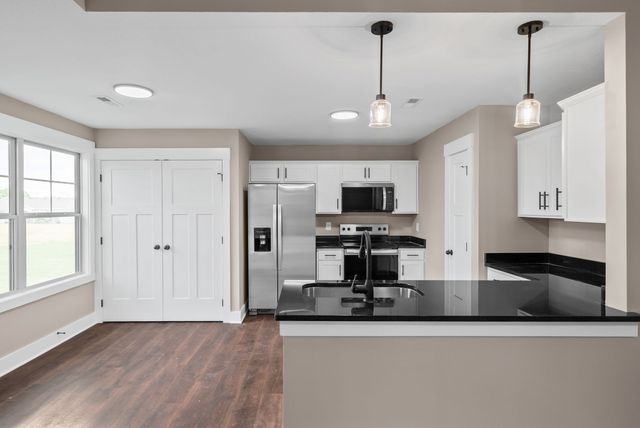 46 Echo Ridge, Oak Grove, KY 42262