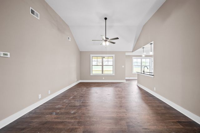 46 Echo Ridge, Oak Grove, KY 42262