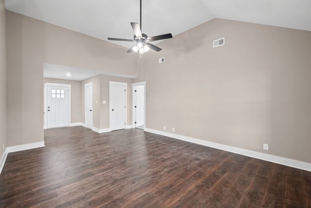 46 Echo Ridge, Oak Grove, KY 42262