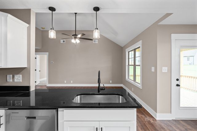 46 Echo Ridge, Oak Grove, KY 42262