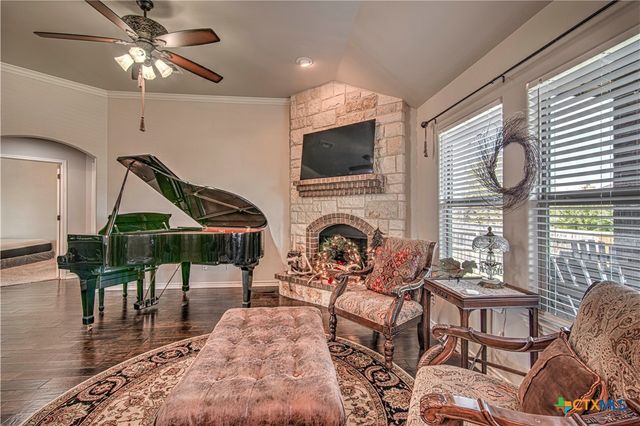 412 Dandridge Drive, Temple, TX 76592