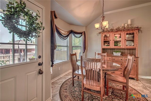 412 Dandridge Drive, Temple, TX 76592