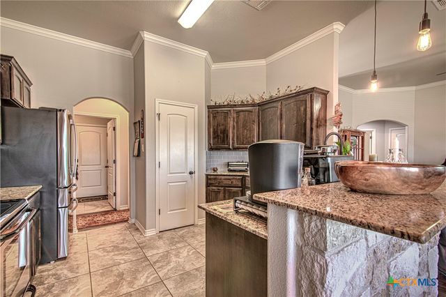 412 Dandridge Drive, Temple, TX 76592