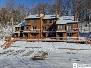 16 Stone Ridge, Ellicottville, NY 14731