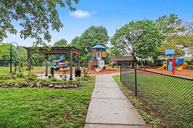 701 Auburn Street, Plymouth, MI 48170