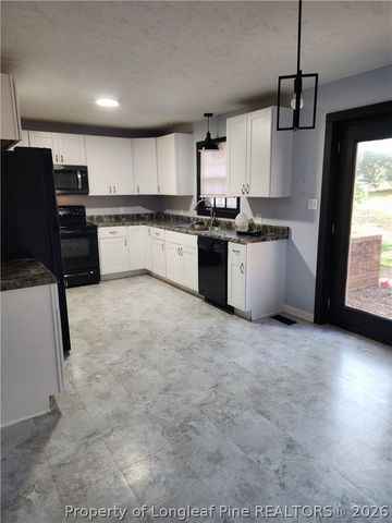 601 DASHLAND Drive, Fayetteville, NC 28303