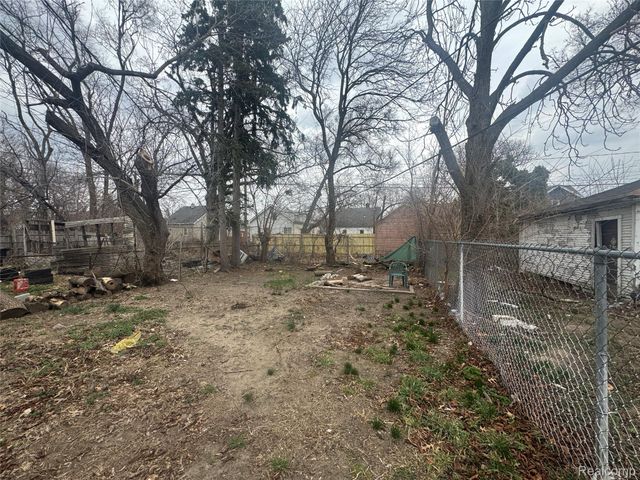 15416 Snowden Street, Detroit, MI 48227