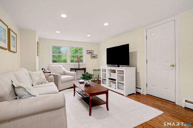 103 Cedar Lane, Ridgefield, CT 06877