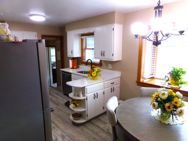 171 Maple Drive, Columbus, OH 43228