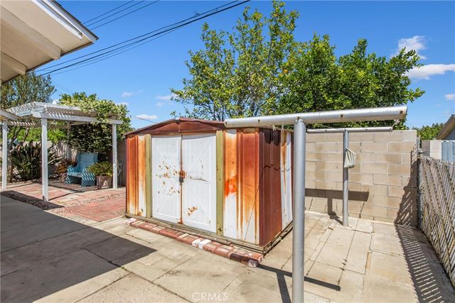 10721 Claremont Avenue, Bloomington, CA 92316